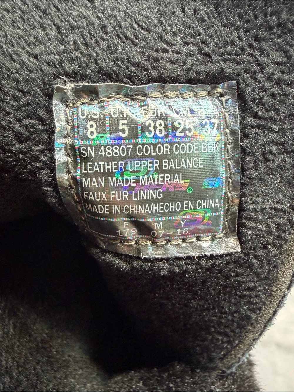 Skechers cozy faux